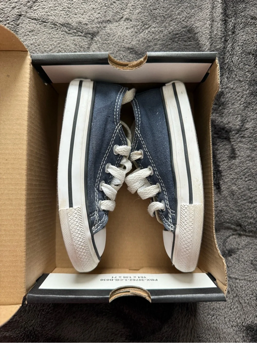 Converse classic low